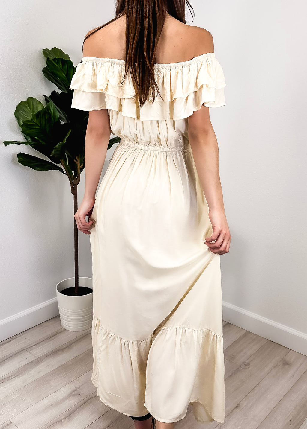 Vestido largo elástico con volantes de estilo griego