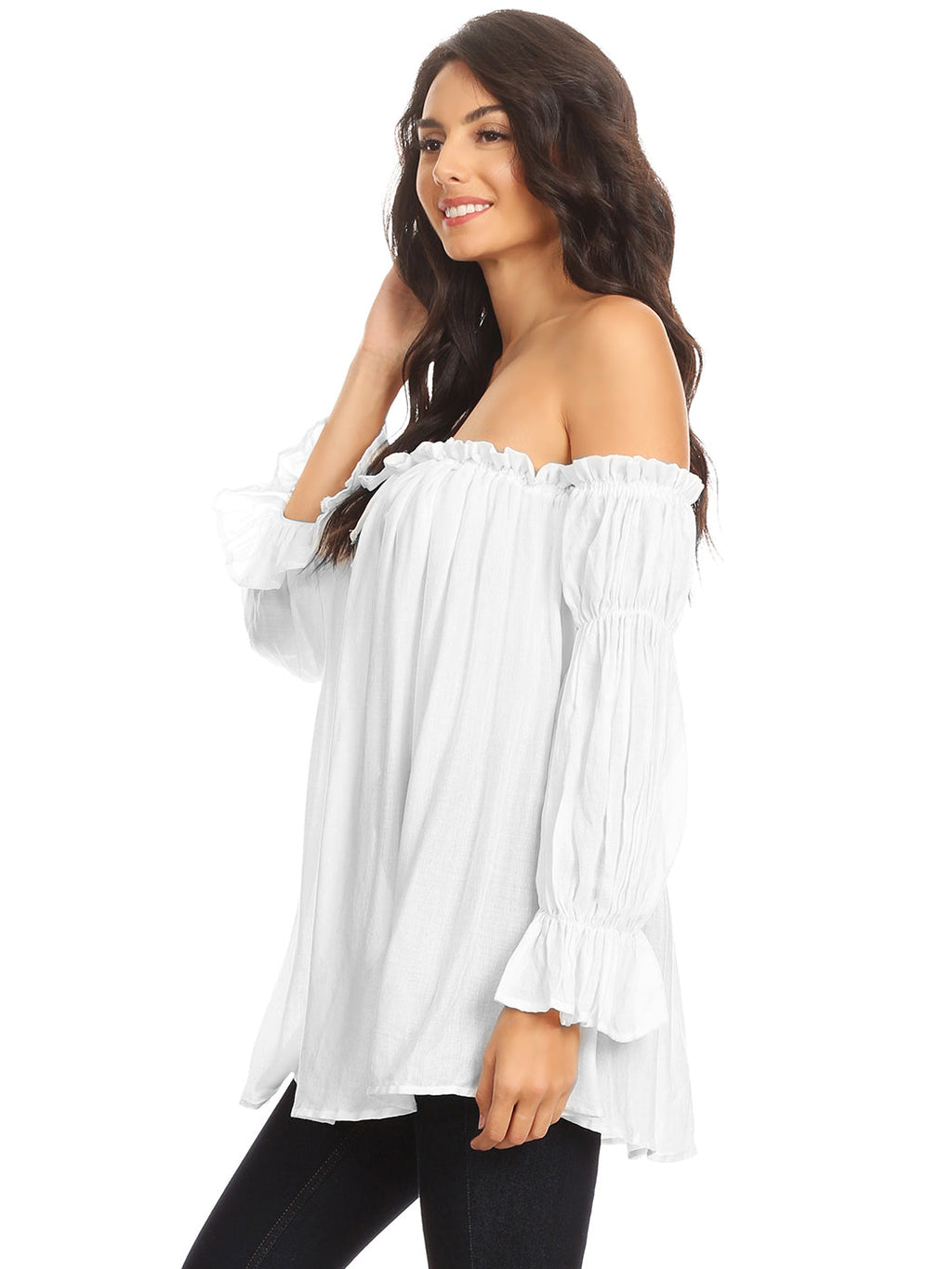 Blusa estilo bohemio semitransparente con hombros descubiertos