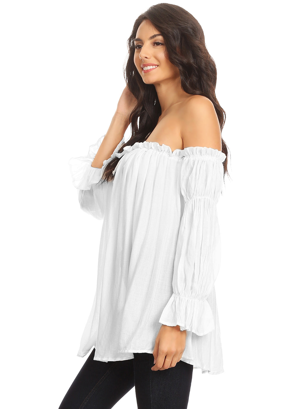 Blusa estilo bohemio semitransparente con hombros descubiertos