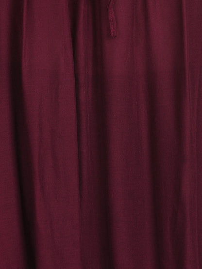 Blusa estilo bohemio semitransparente con hombros descubiertos