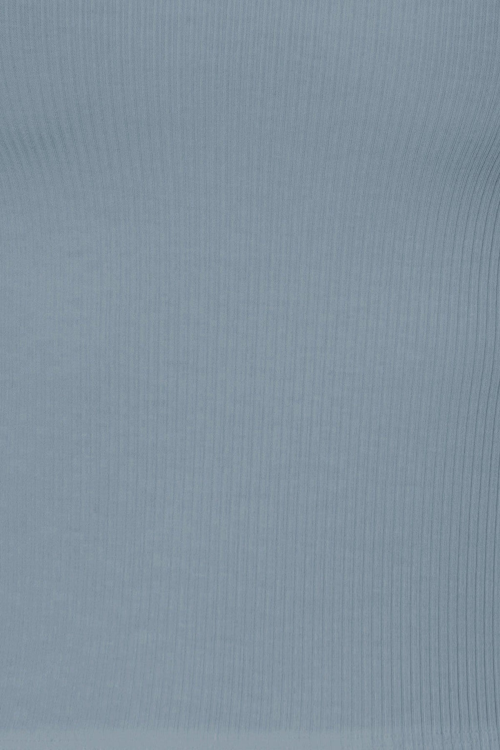 Top corto informal de punto acanalado con cuello en V y manga corta para mujer