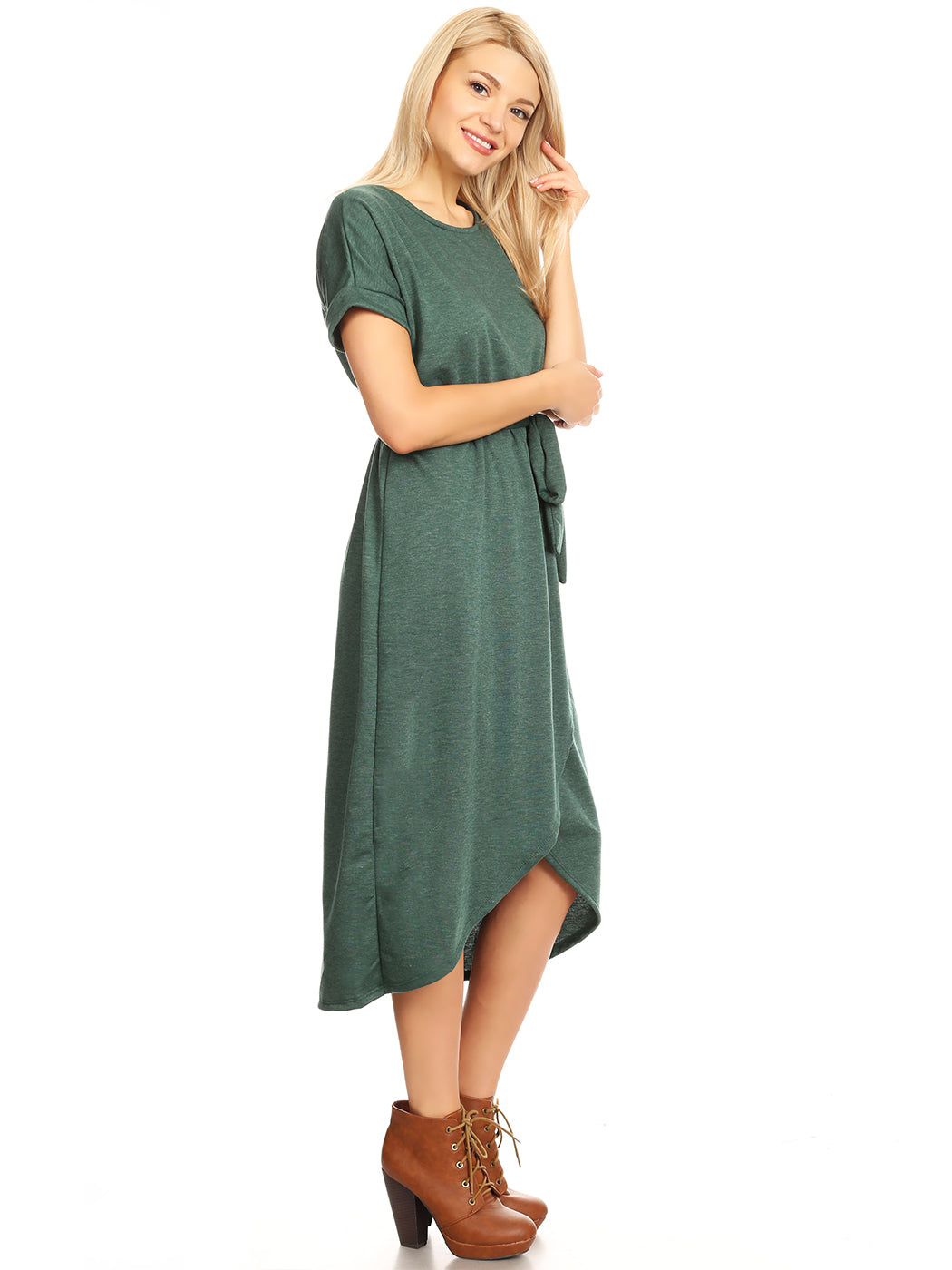 Vestido midi con abertura y mangas lisas