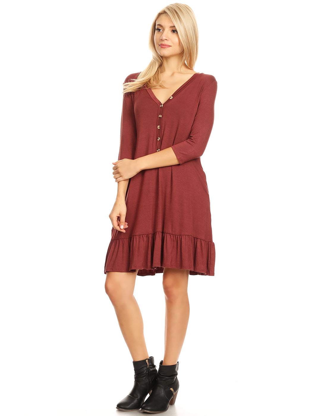 Vestido túnica con cuello en V, botones y volantes