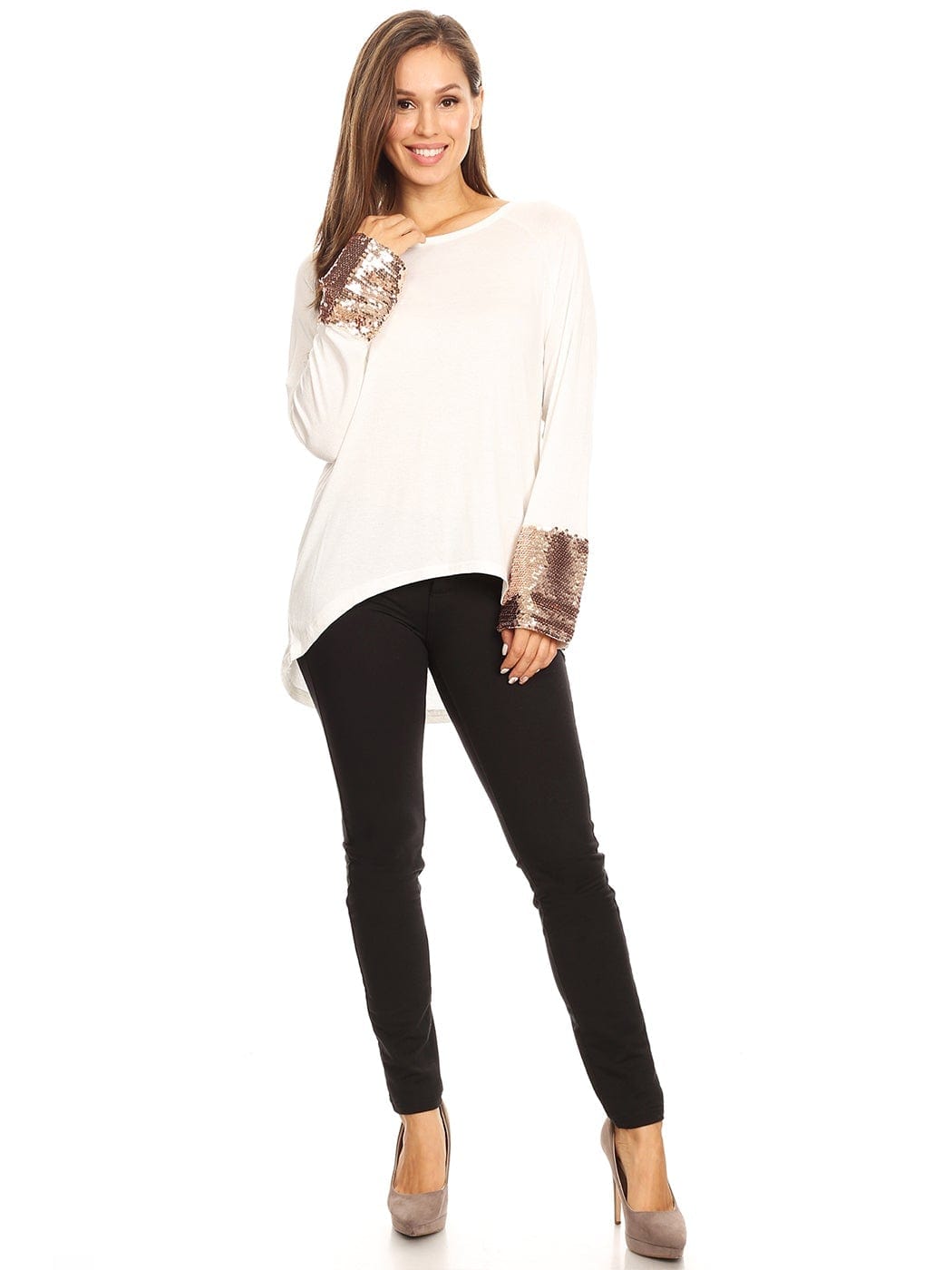 Blusa con mangas largas y puños con lentejuelas brillantes