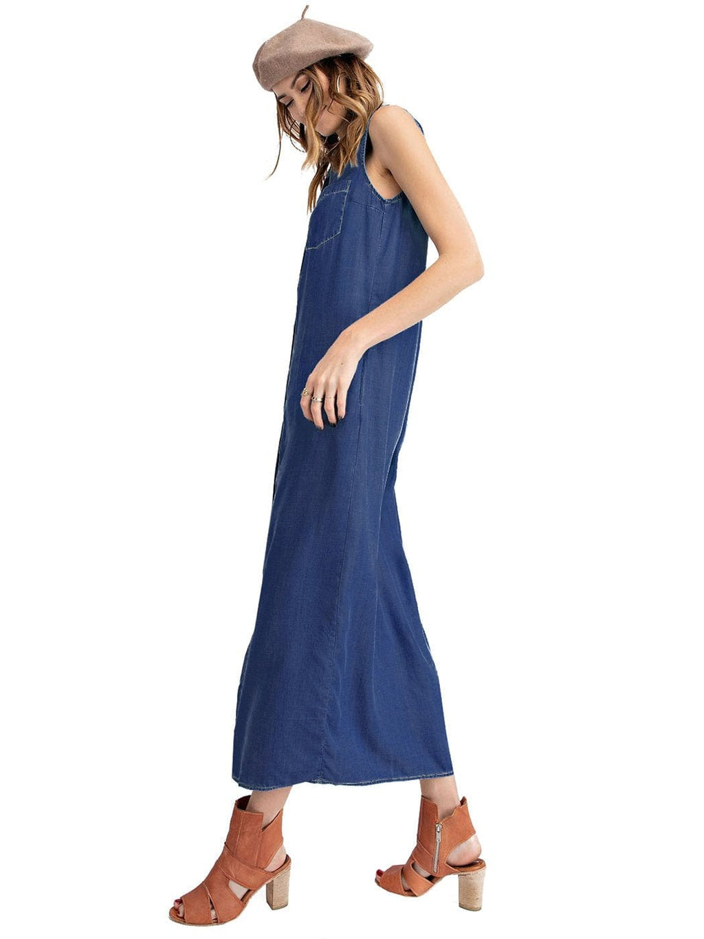 Vestido camisero vaquero clásico con cuello abotonado