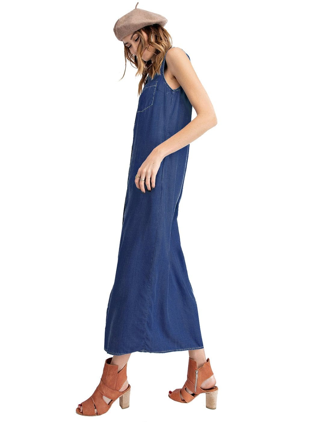 Vestido camisero vaquero clásico con cuello abotonado