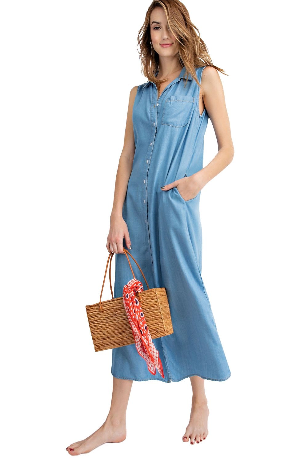 Vestido camisero vaquero clásico con cuello abotonado