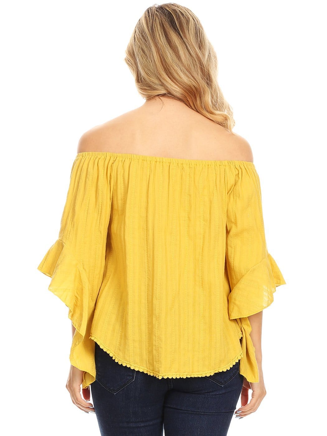 Blusa con hombros descubiertos y mangas acampanadas