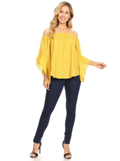 Blusa con hombros descubiertos y mangas acampanadas