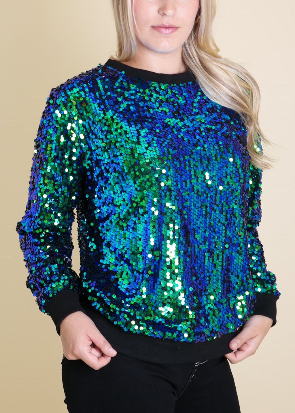 Sudadera con capucha y mangas largas con lentejuelas brillantes 