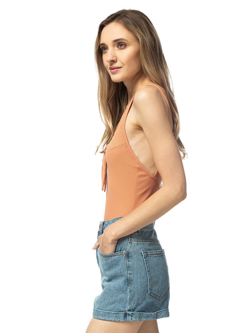 Body con escote en V y lazo a presión