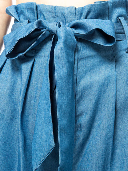 Jeans palazzo de pierna ancha con lazo de Chambray