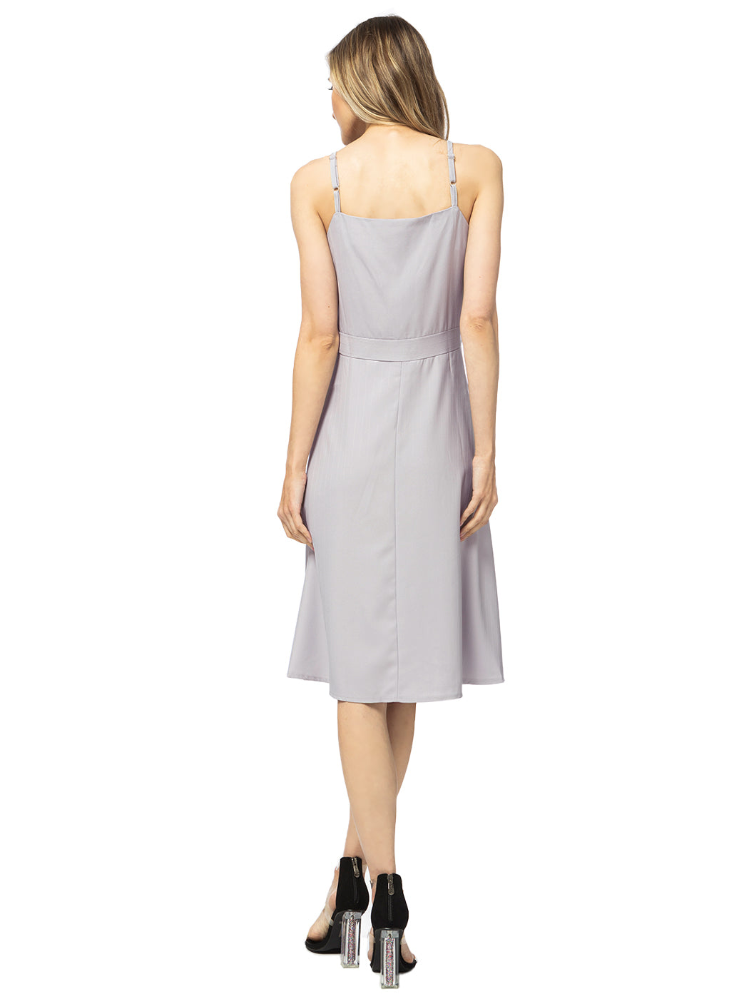 Vestido de verano sin mangas con escote en V