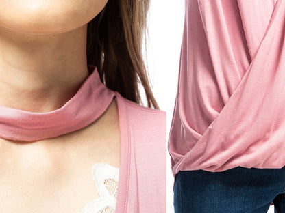 Camiseta de tirantes con escote en V y gargantilla