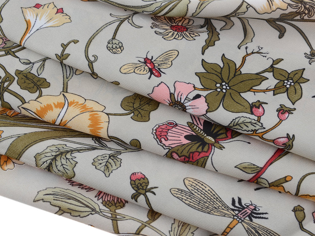 Pañuelo para la cabeza con estampado floral de satén de seda