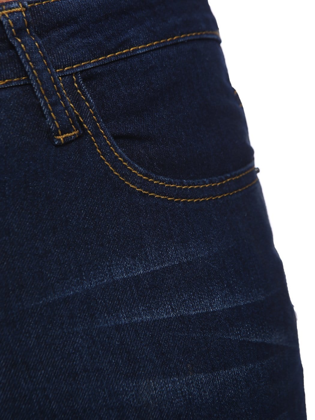Denim acampanado con costura trasera