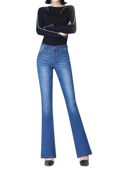 Denim acampanado con costura trasera