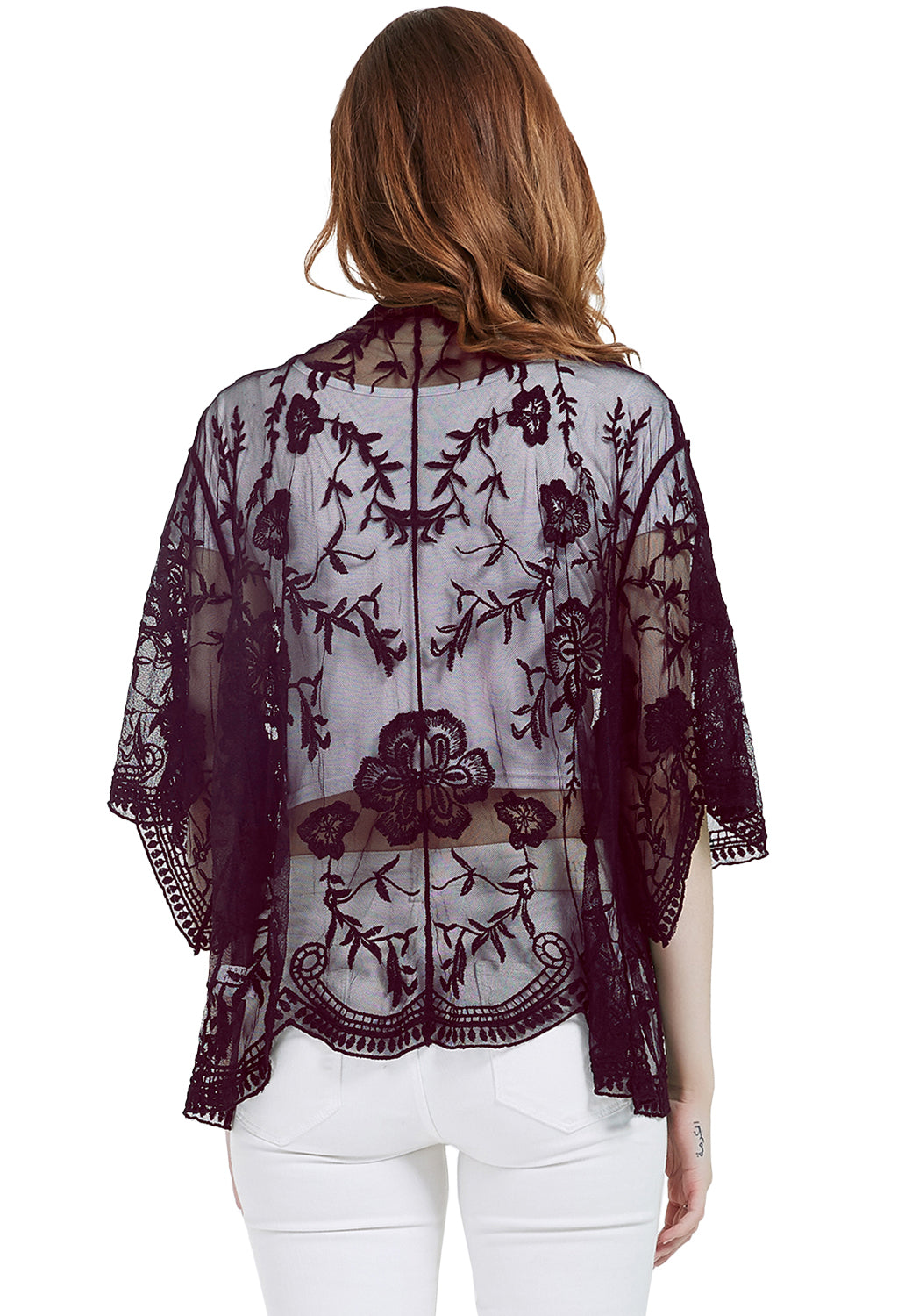 Cárdigan corto tipo kimono con encaje bordado y medias mangas 