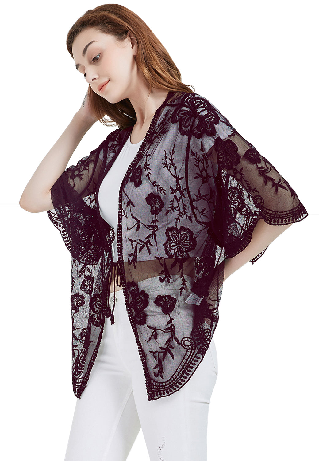 Cárdigan corto tipo kimono con encaje bordado y medias mangas 
