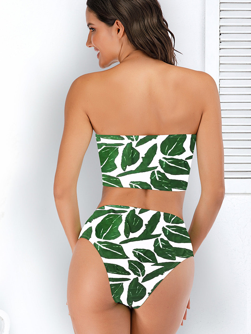 Bikini bandeau de dos piezas con estampado de leopardo