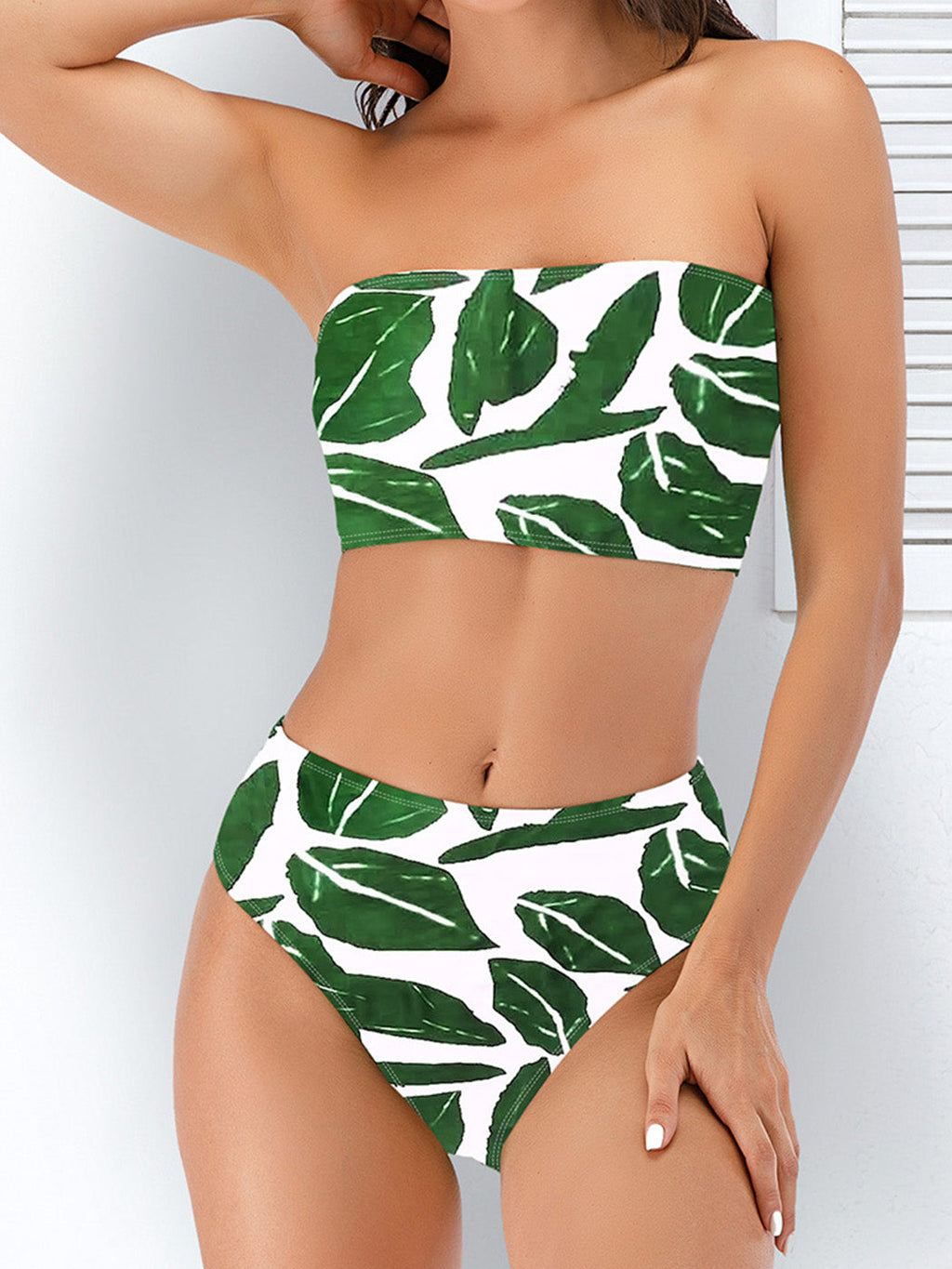 Bikini bandeau de dos piezas con estampado de leopardo