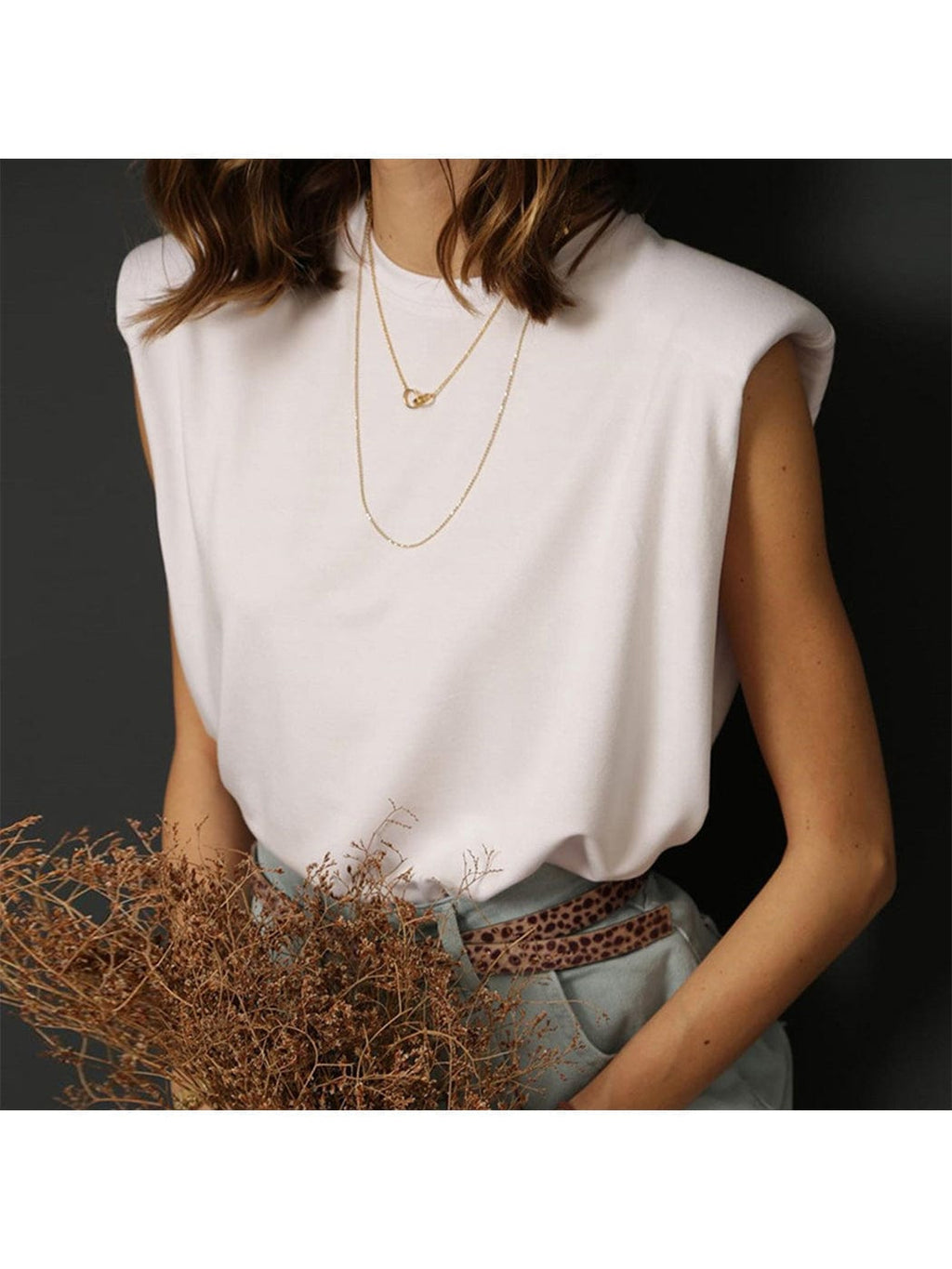 Camisetas sin mangas con hombreras