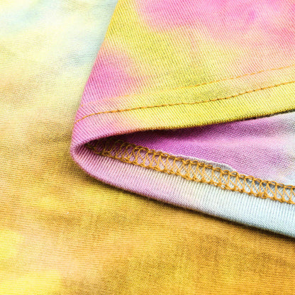 Top holgado de manga corta con estampado tie-dye y rasgado