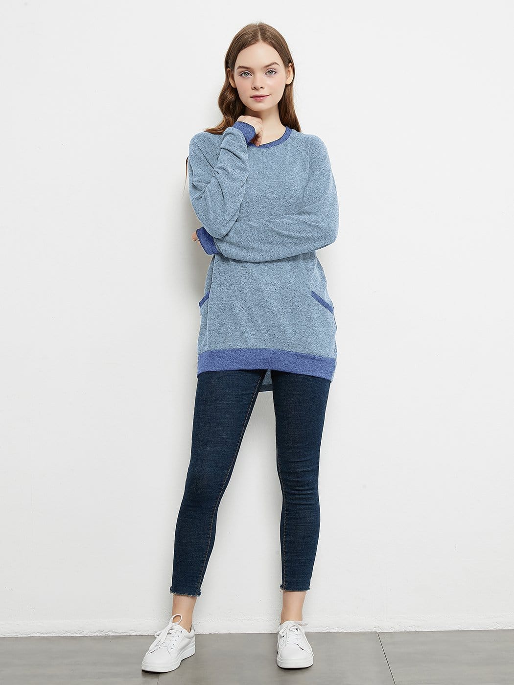 Camisetas casuales de manga larga con cuello redondo, blusas, sudaderas, túnicas y bolsillos