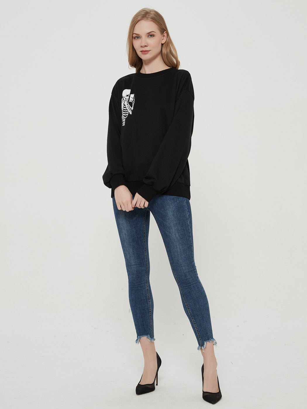 Round Neck Skull Motiff Sweatshirt Pullover