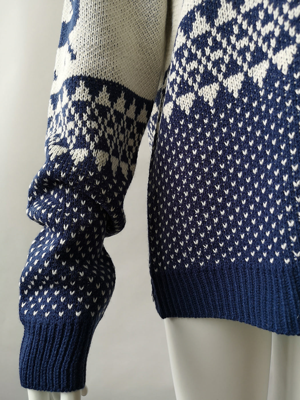 Women Stylish Christmas Pullover Sweater Cute Snowflake Reindeer Pullover