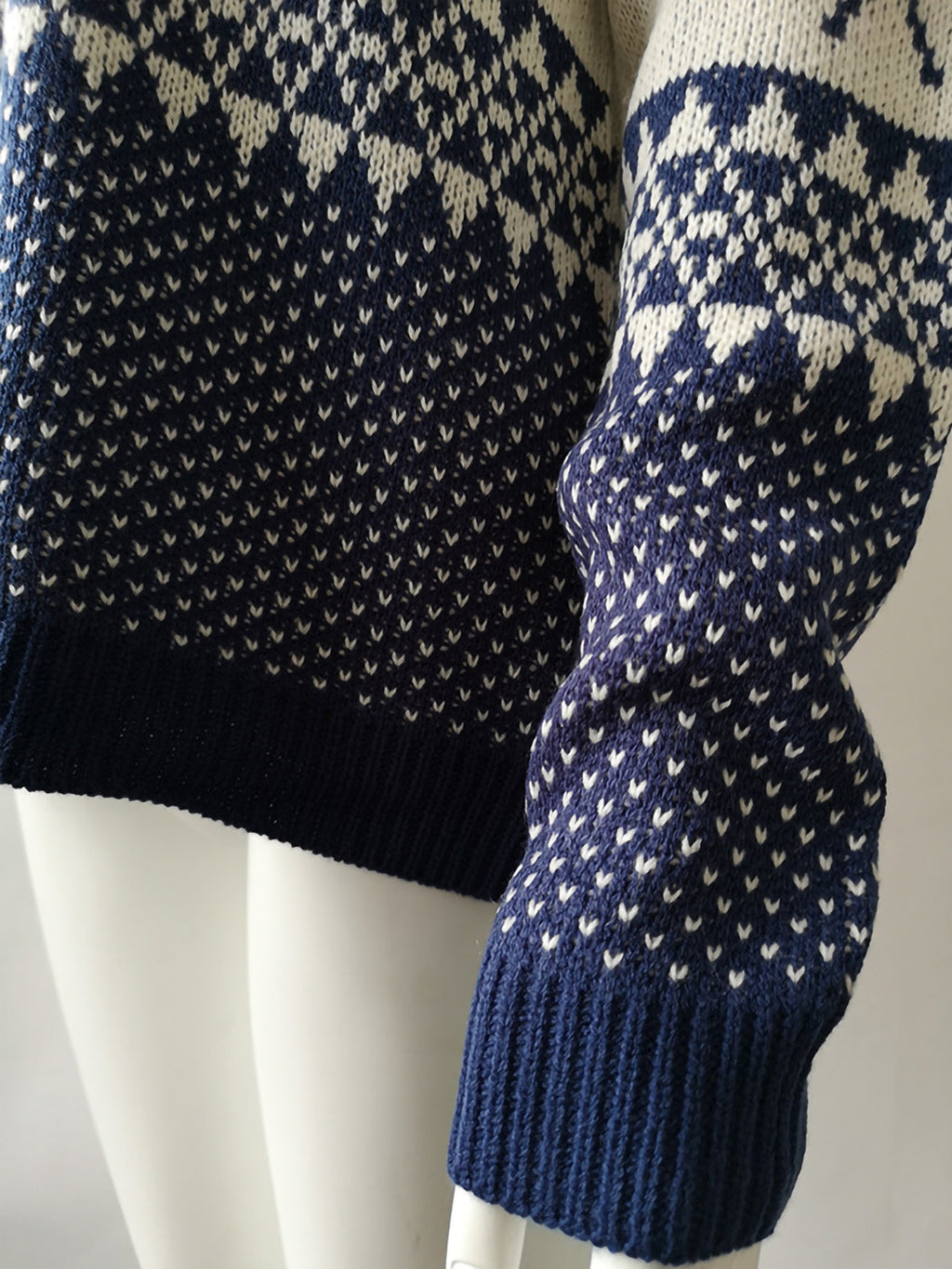 Women Stylish Christmas Pullover Sweater Cute Snowflake Reindeer Pullover