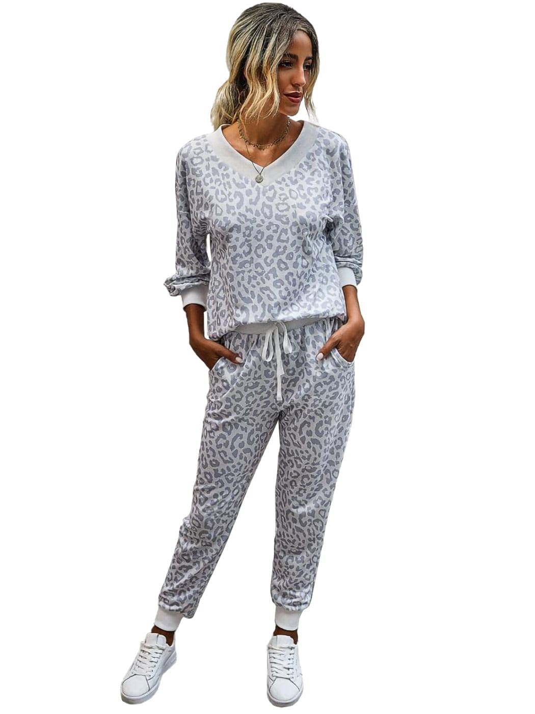 Conjunto de 2 piezas de top y pantalón con estampado de leopardo