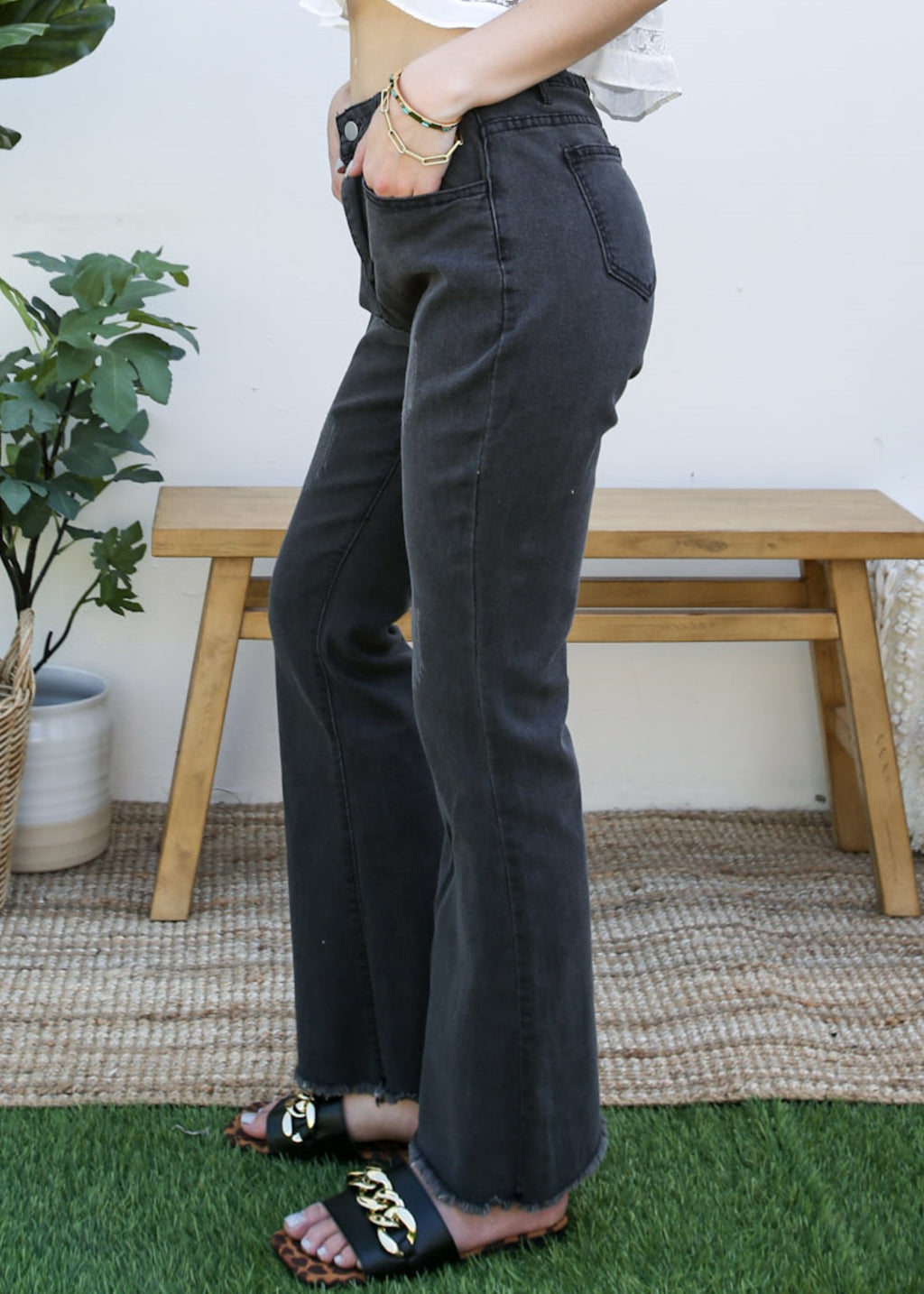 Women's Distressed Flared Jeans Pants