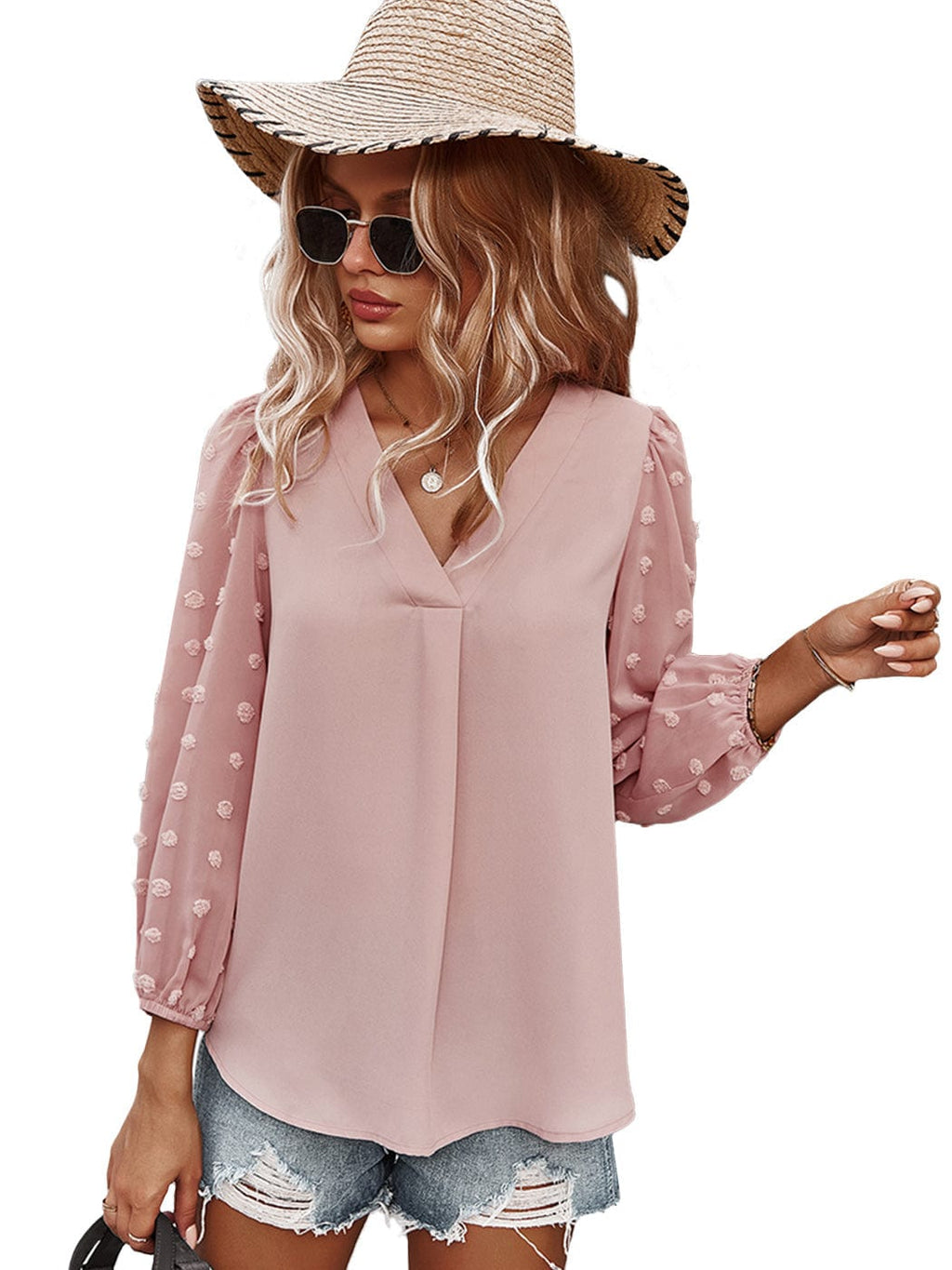 Blusa de gasa con lunares suizos y manga larga
