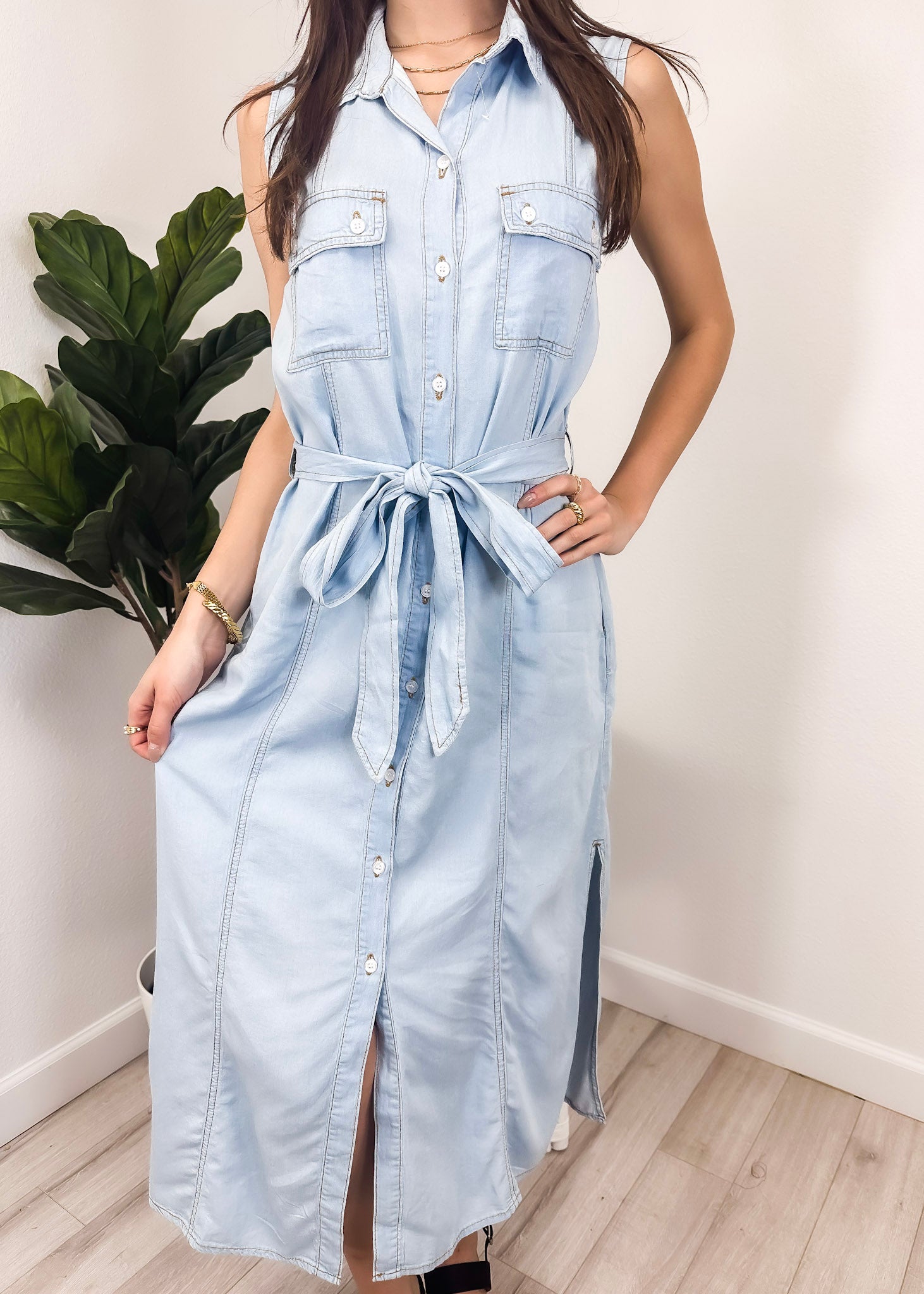 Vestido camisero sin mangas de mezclilla para mujer de Anna-Kaci, vestido de mezclilla con cuello vuelto, cintura atada y bolsillos