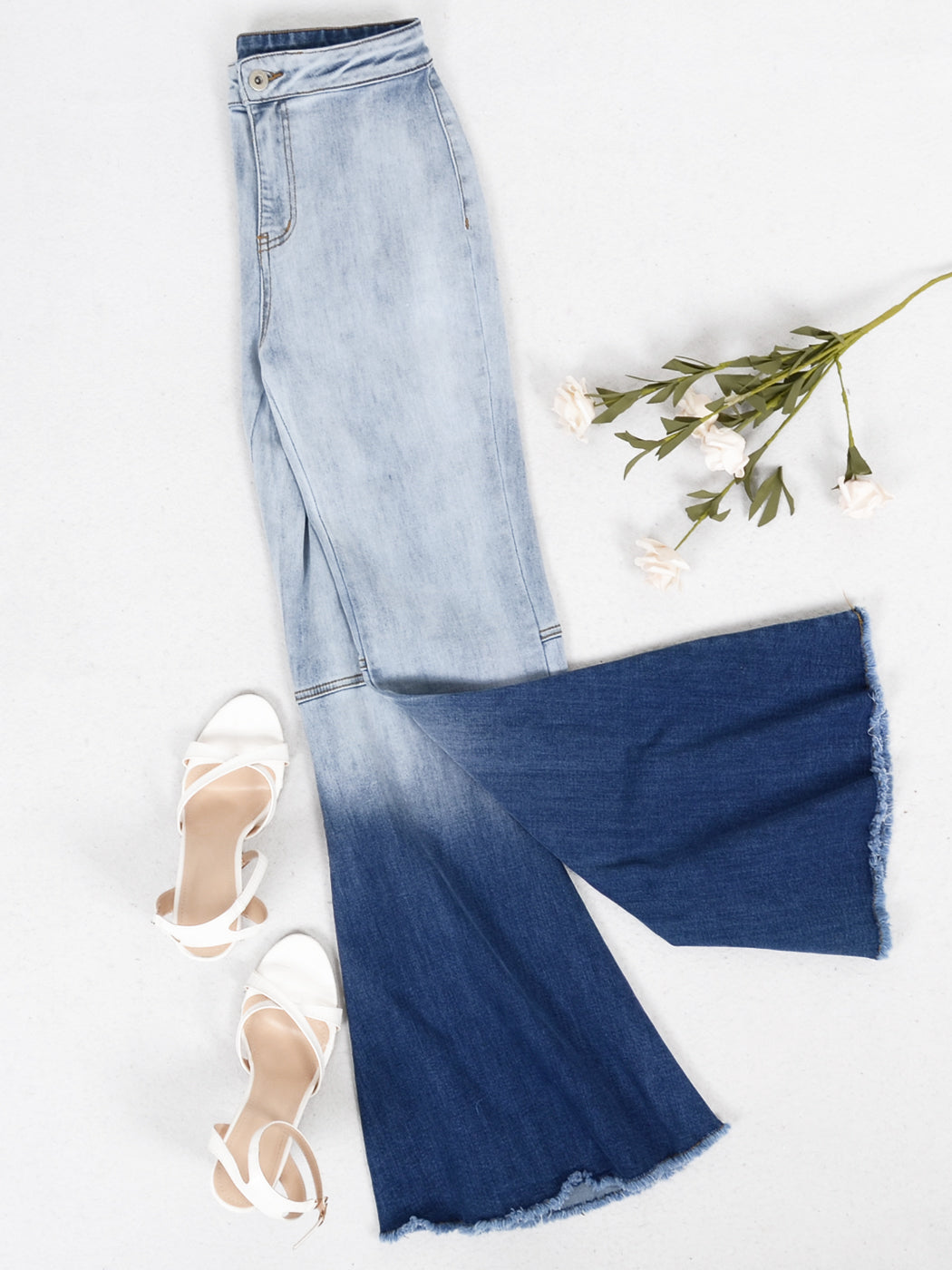 Pantalones vaqueros de cintura alta con campana