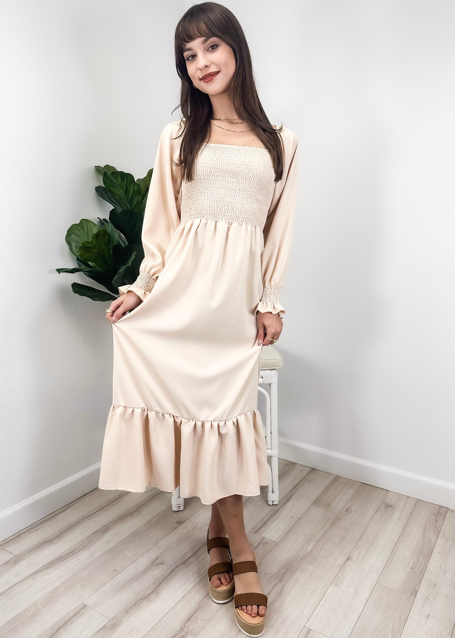 Vestido largo de manga larga con escote cuadrado y dobladillo fruncido para mujer de Anna-Kaci