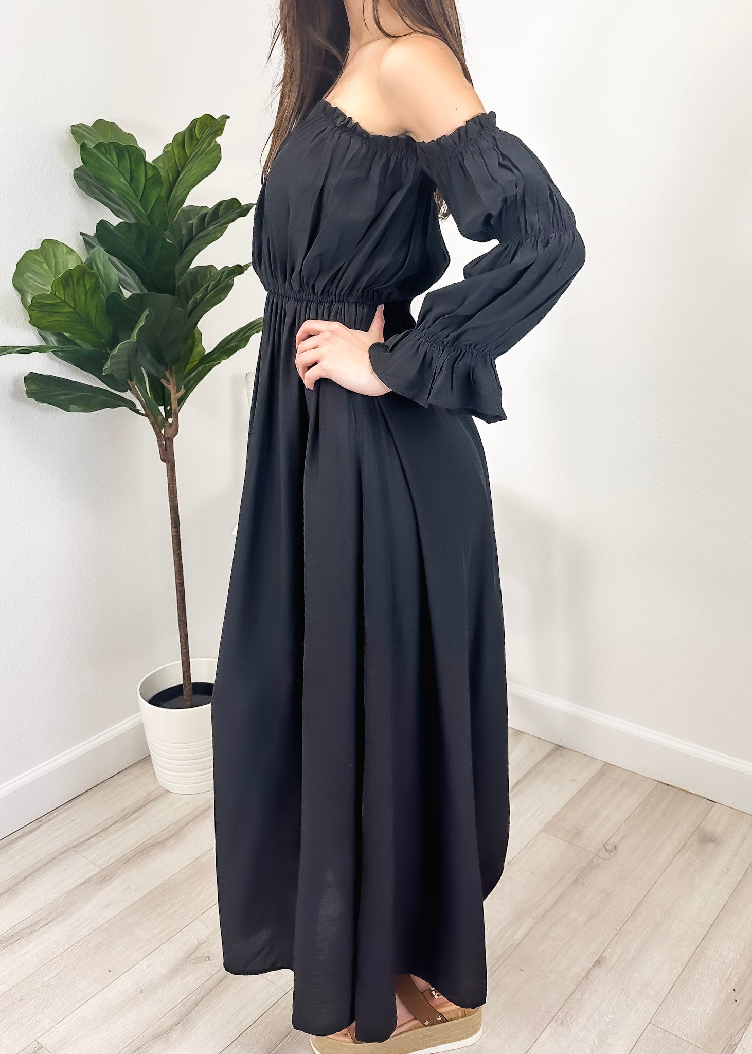 Vestido medieval irlandés con hombros descubiertos para mujer de Anna-Kaci