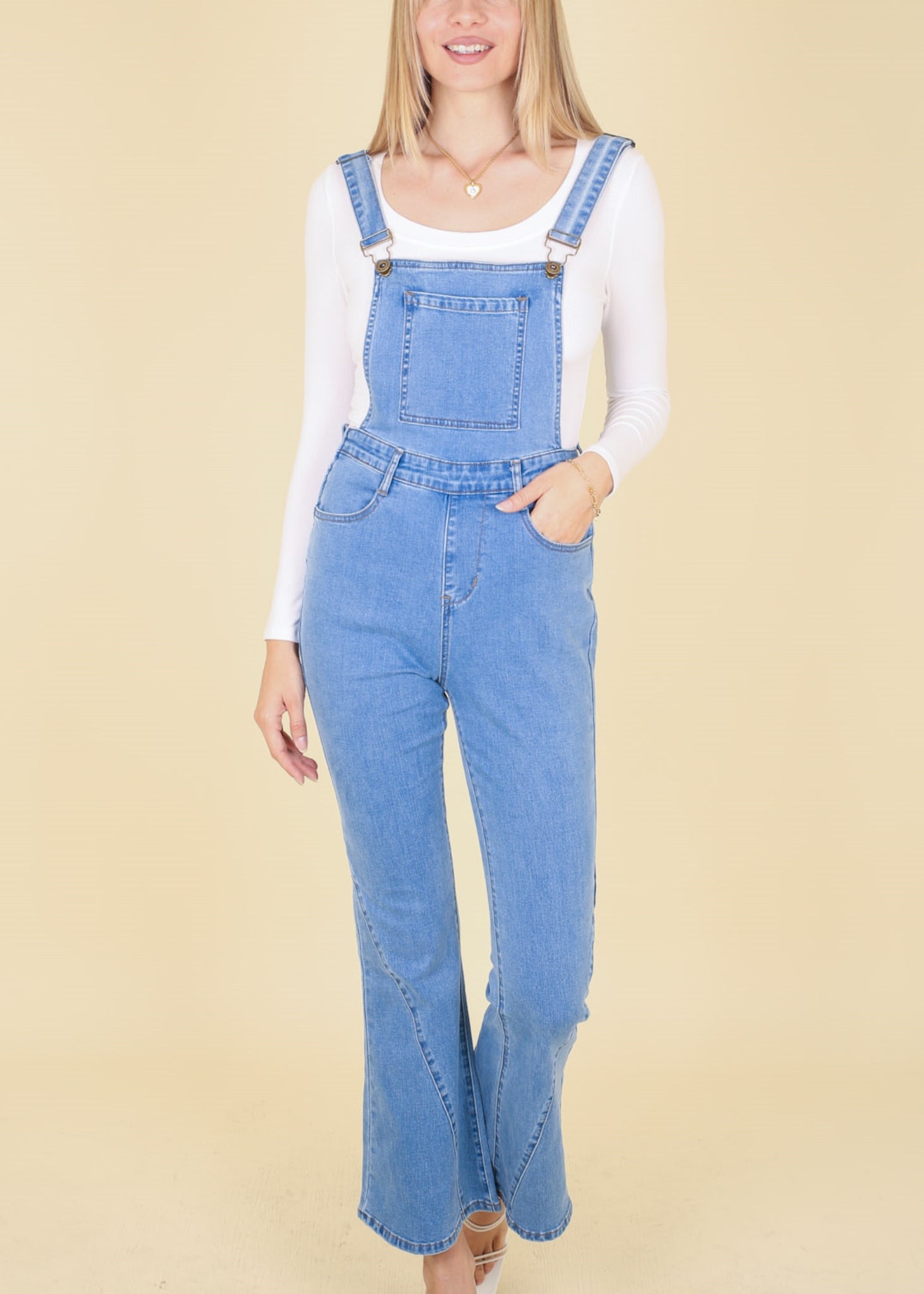 Monos acampanados para mujer de Anna-Kaci Monos Vaqueros retro con parte inferior acampanada Monos vaqueros ajustados