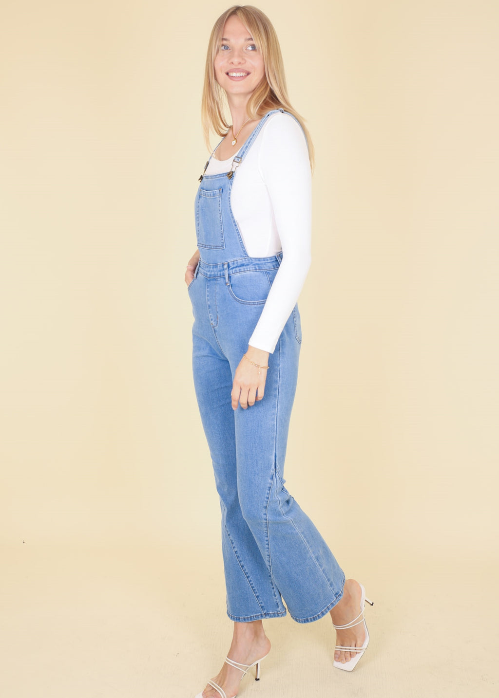 Monos acampanados para mujer de Anna-Kaci Monos Vaqueros retro con parte inferior acampanada Monos vaqueros ajustados