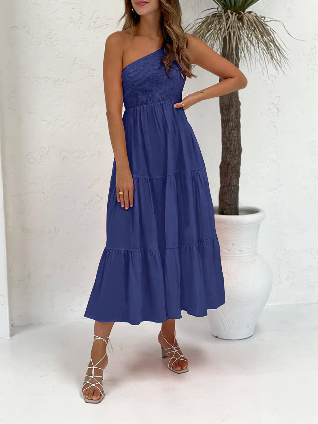 Vestido largo de verano para mujer de Anna-Kaci, estilo bohemio, con un hombro al descubierto, sin mangas, fruncido, holgado, con capas, para fiesta en la playa 