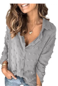 Blusa con cuello abotonado y puntos con clip