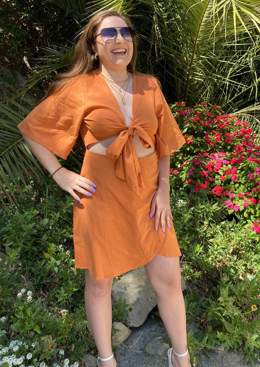 Vestido Paradise con lazo en la parte delantera
